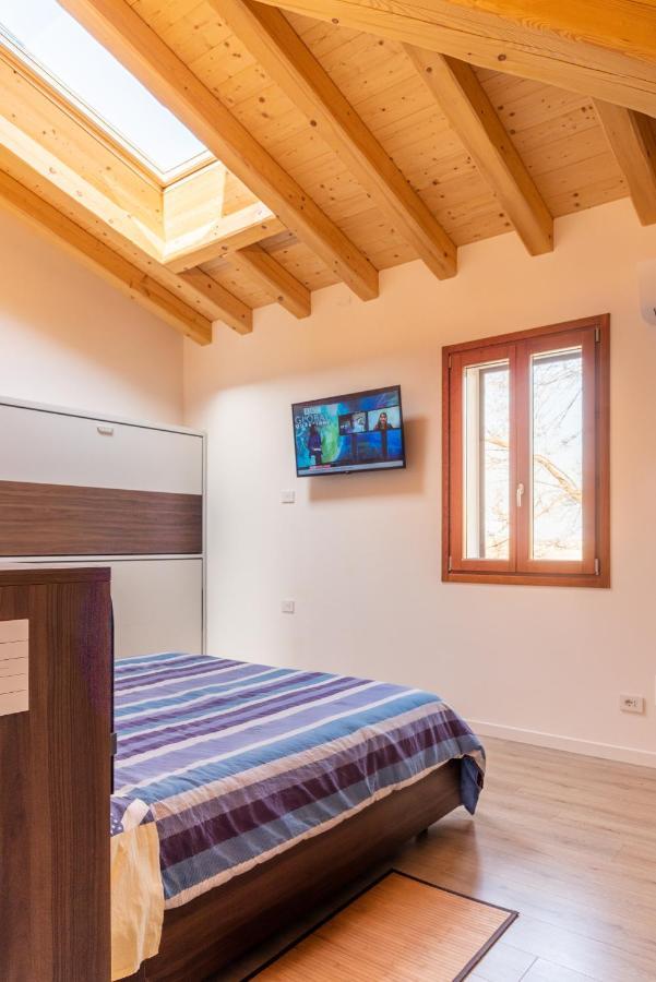 Relais Des Roches Bed & Breakfast Sona Ngoại thất bức ảnh