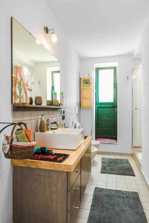 Relais Des Roches Bed & Breakfast Sona Ngoại thất bức ảnh